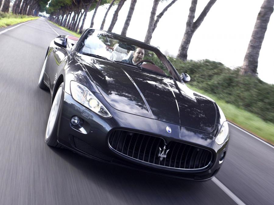  Maserati GranCabrio 2010 года  (фото 21 из 101)